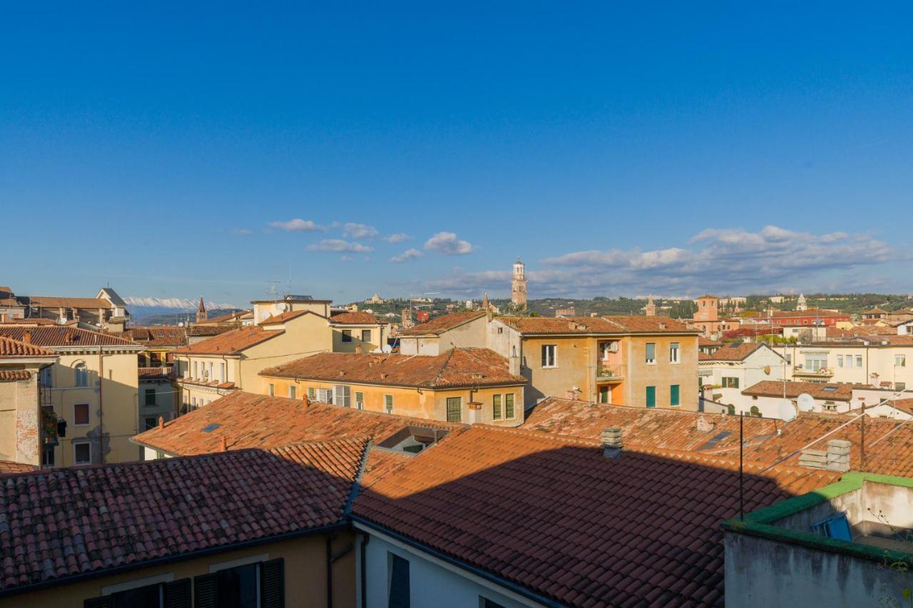 Central Apartment Behind The Arena Verona Kültér fotó